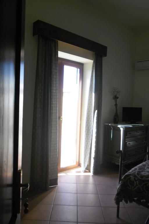 B&B Il Palazzo San Potito Sannitico Camera foto