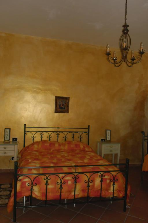 B&B Il Palazzo San Potito Sannitico Camera foto